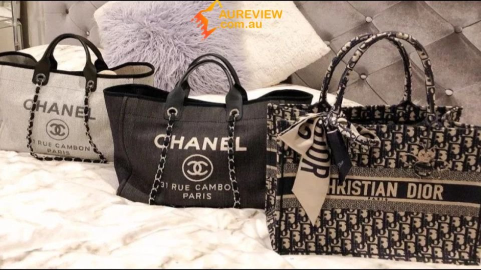 Short comparison of both brands for office suitability