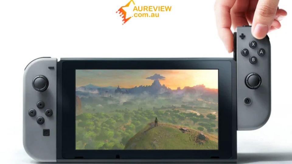 Lightweight design with flexible handheld and docked play